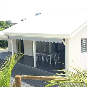 Villa May’irys Avec Jacuzzi Pour 5 Pers Proche Centre, Saint-Francois (Grande-Terre)